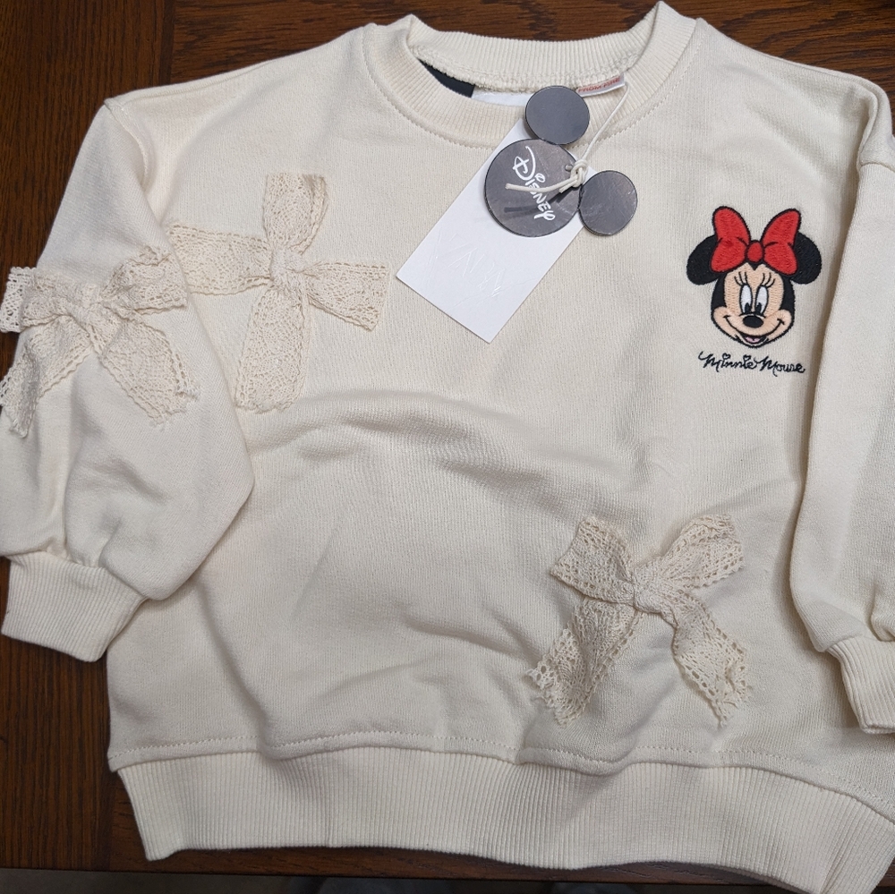 Disney Minnie Mouse Cream Sweatshirt with Lace Bows Size 3 Nwt